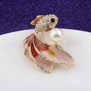 Cute Color Goldfish Brooch Fashion Rhinesonte Pearl Fish Animal Pin Broo…